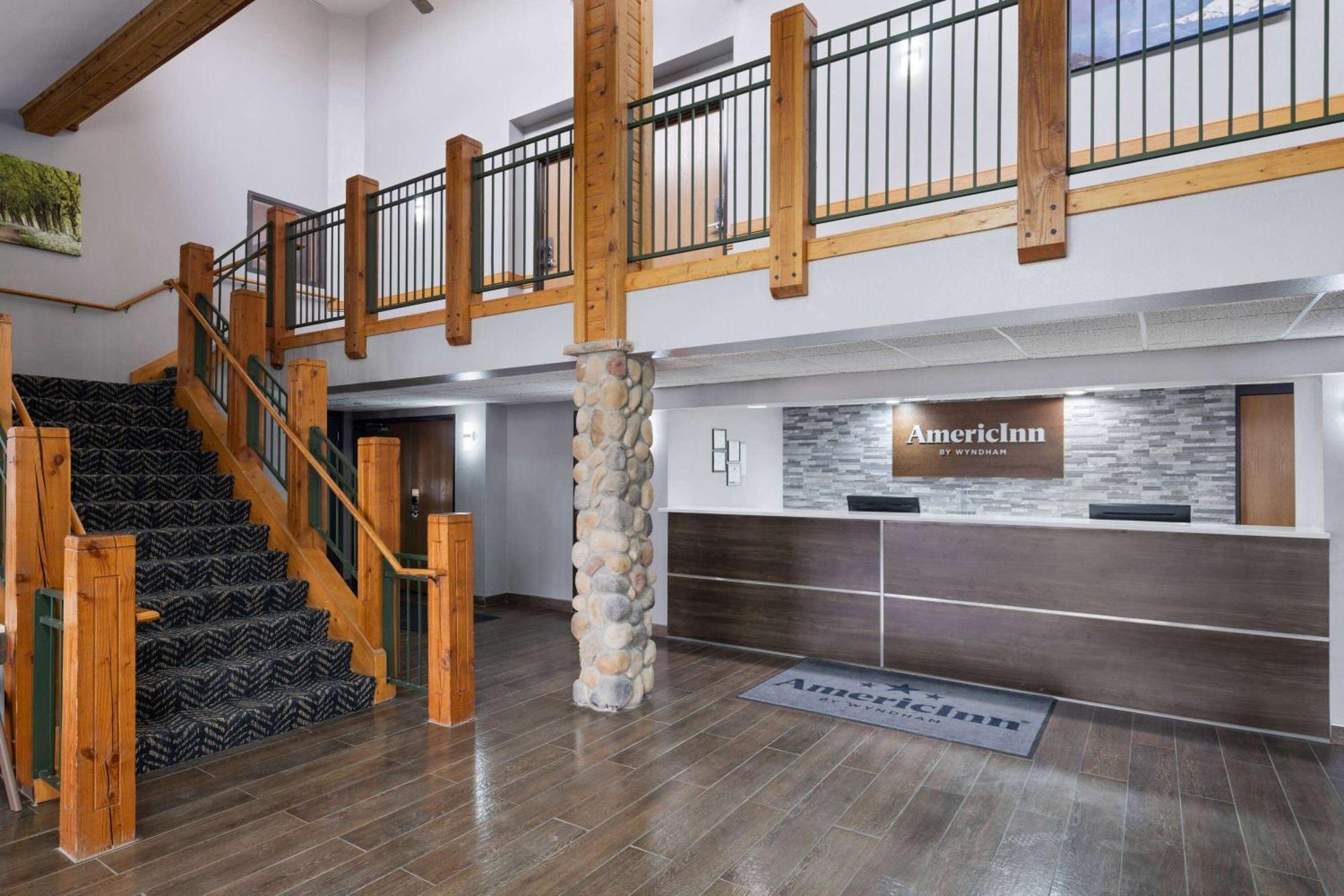 Americinn By Wyndham Stuart Экстерьер фото