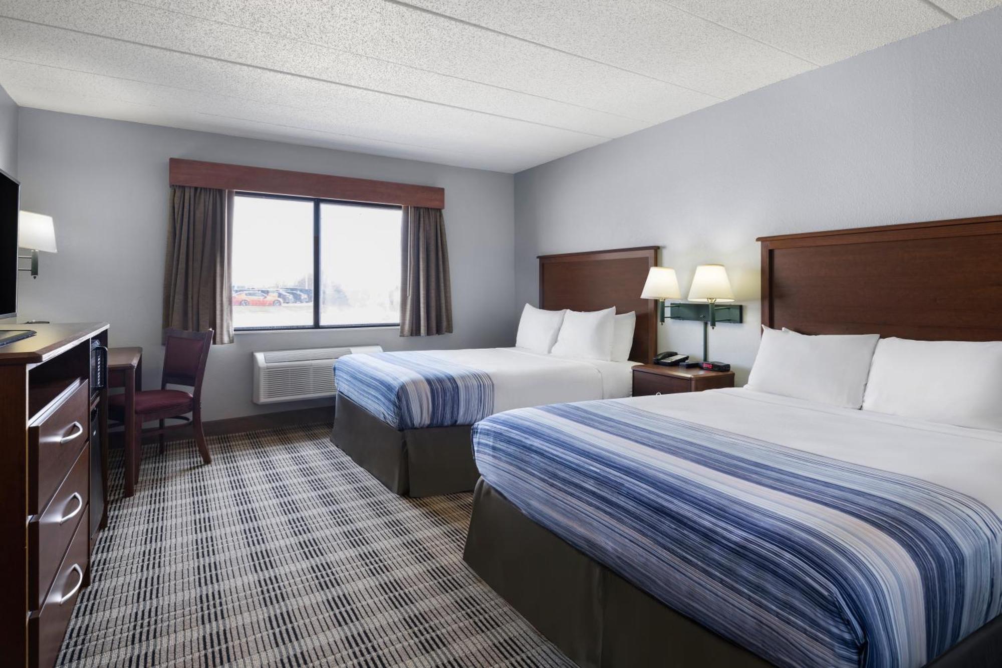 Americinn By Wyndham Stuart Экстерьер фото